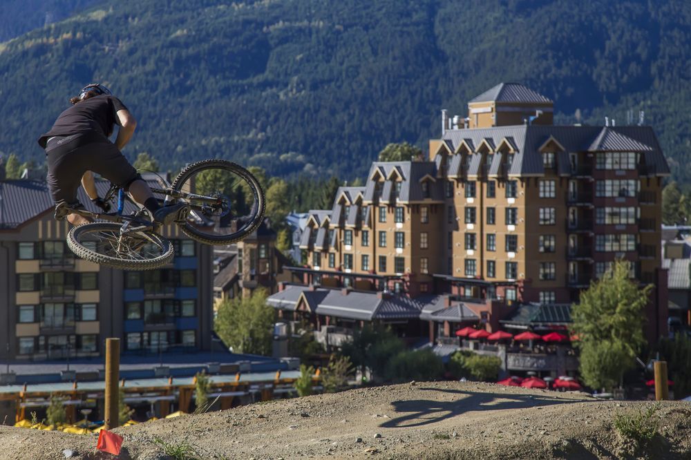 Sundial Hotel Whistler Eksteriør billede